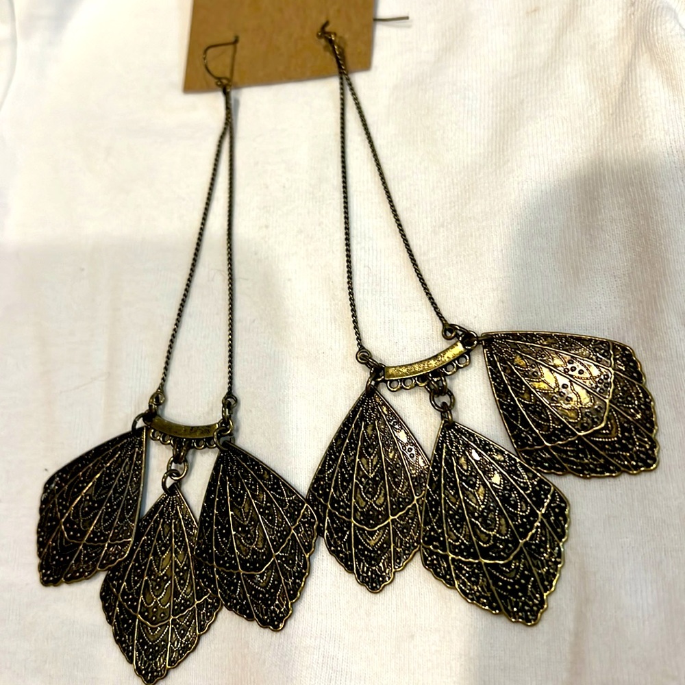 Boho Earings - Picture 2 of 6